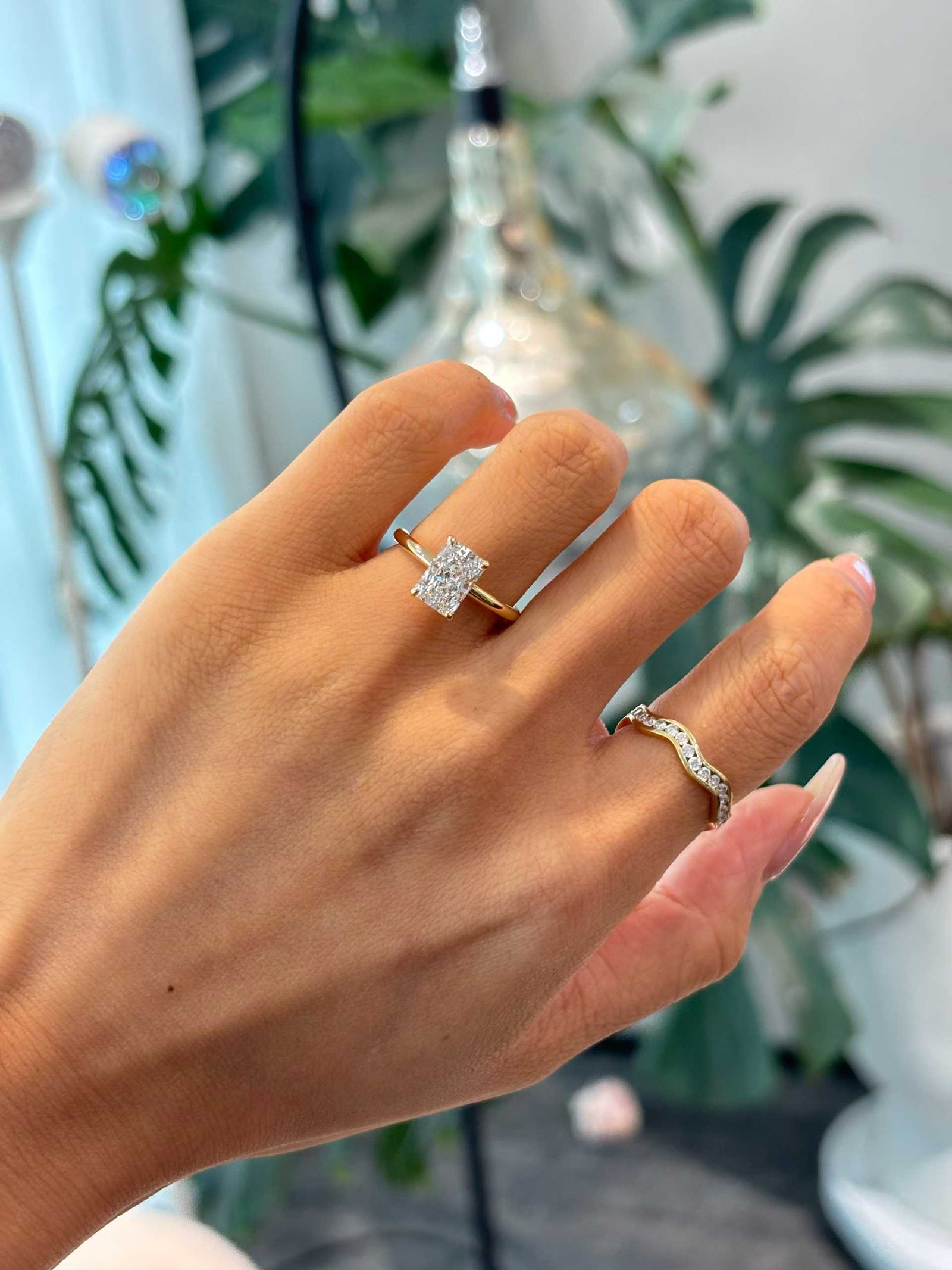 Radiant Ring Design · RA-019