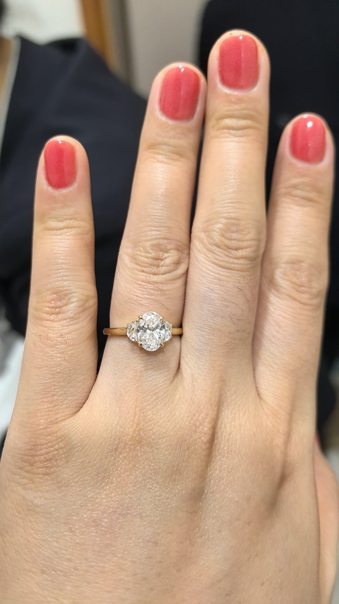 Oval Ring Design · OV-034