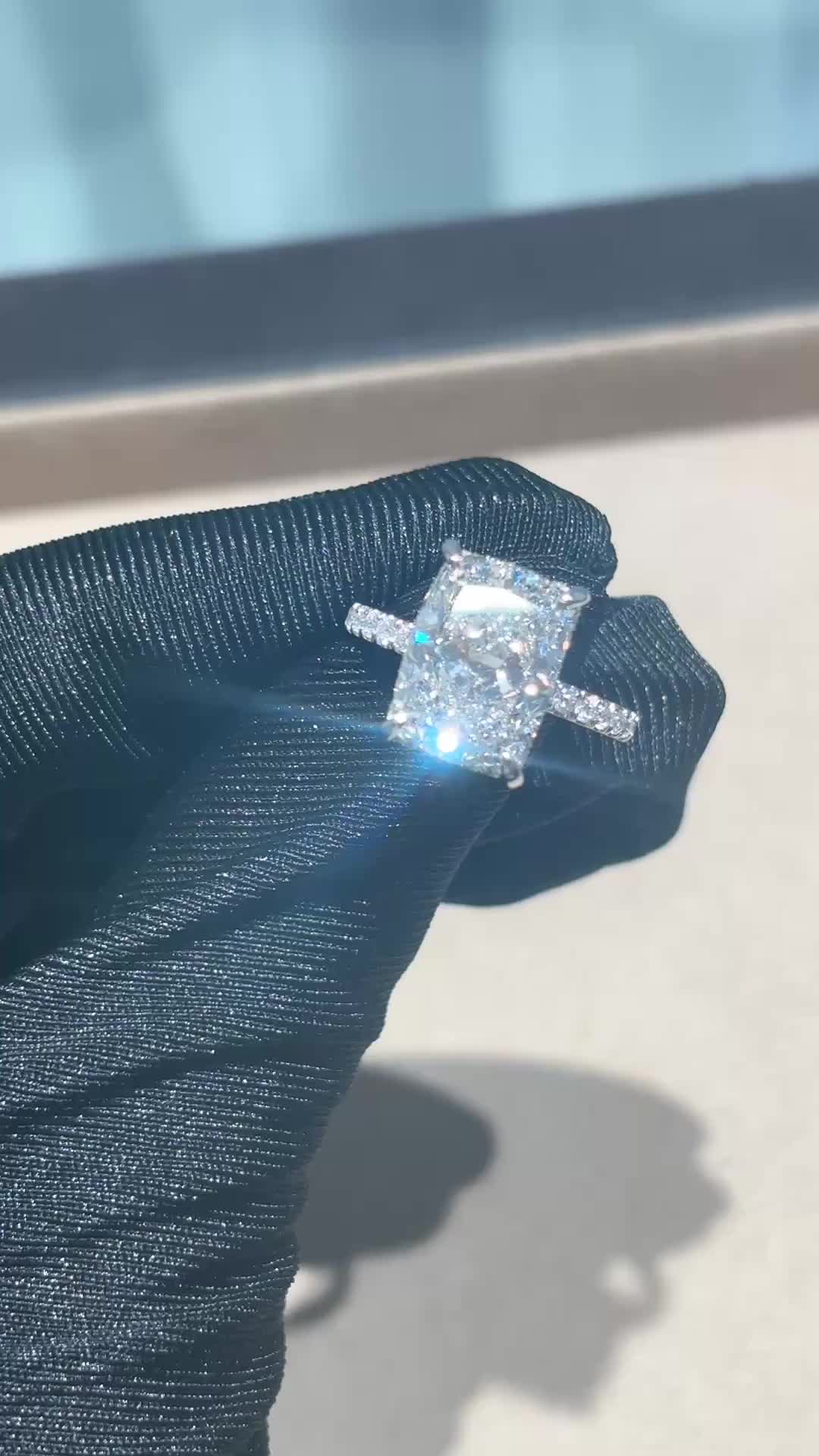 Cushion Pavé Gallery Ring