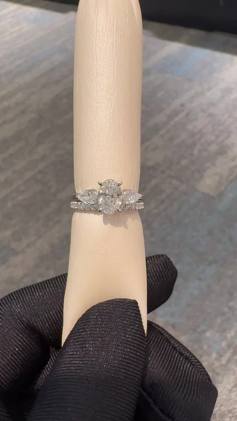 Oval Double Pavé Styling Ring