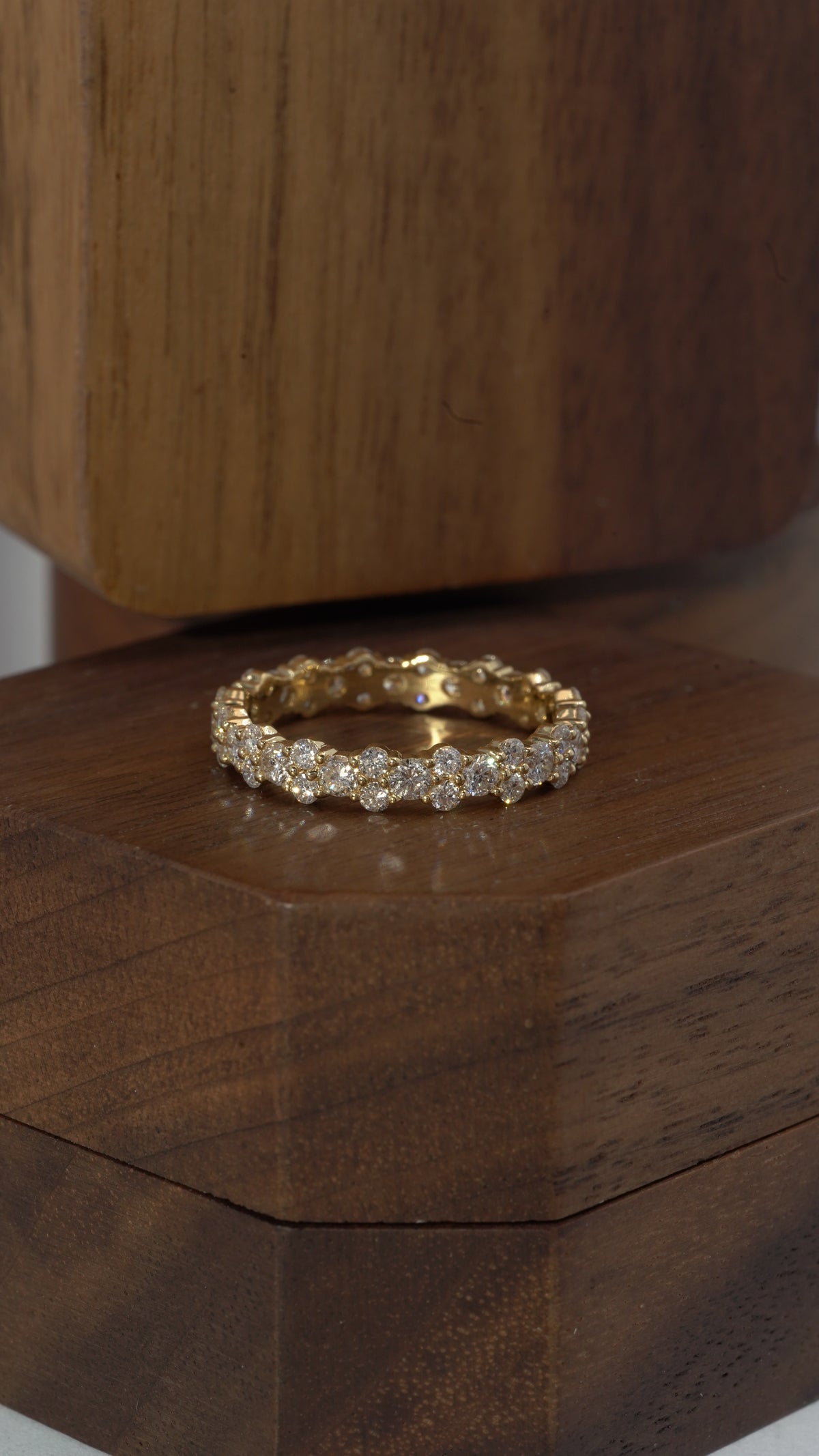 Scalloped Bezel Eternity Band