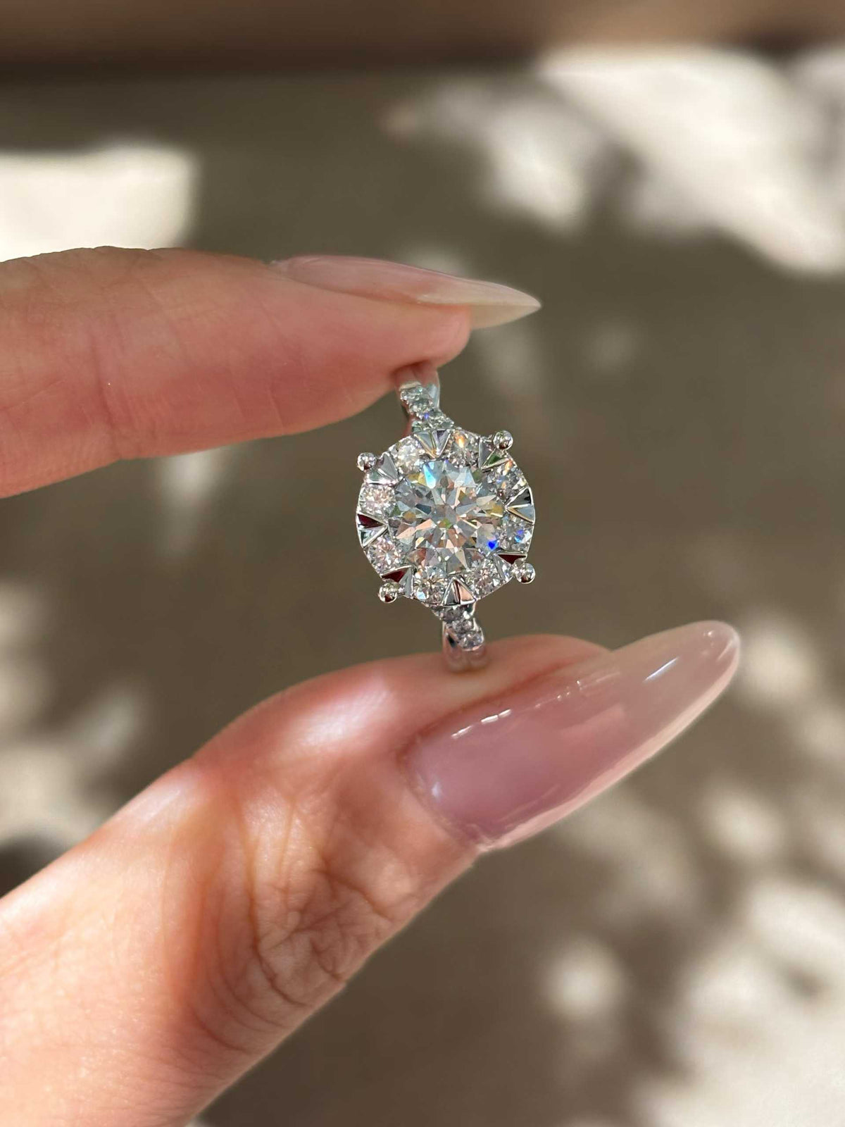 Round Vintage Gallery Ring