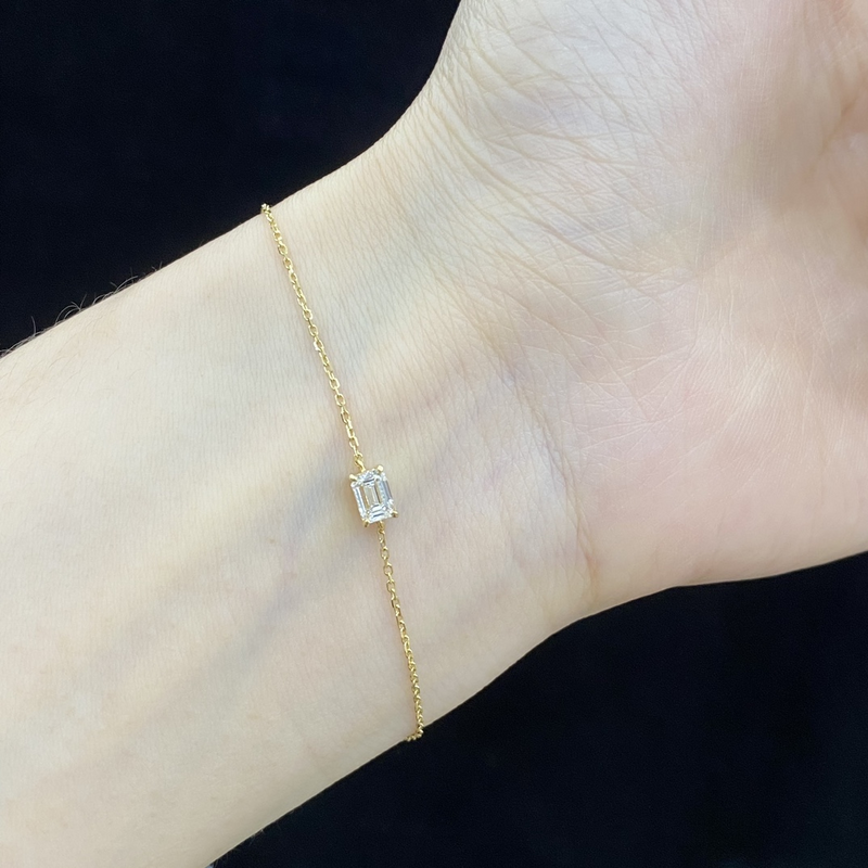 Emerald Solitaire Chain Bracelet