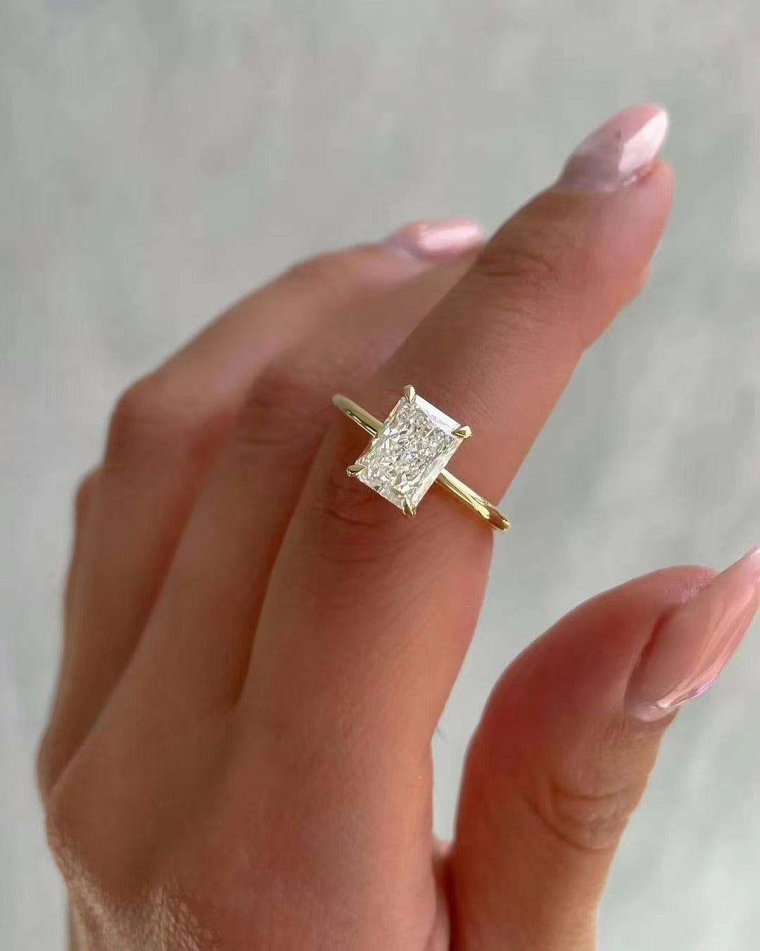 Radiant Ring Design · RA-026
