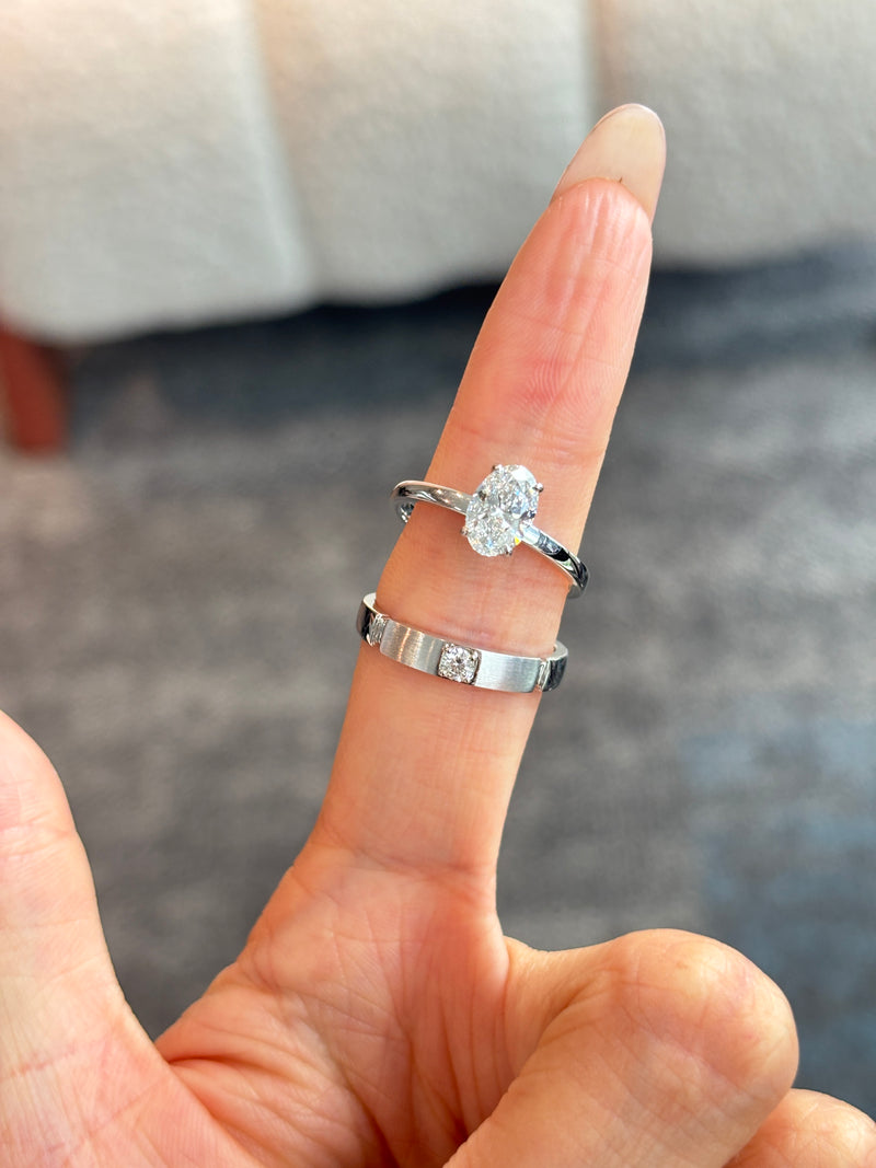 Oval Ring Design · OV-023